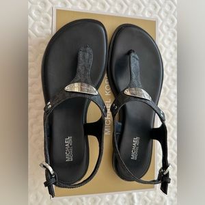 Michael kors flats
